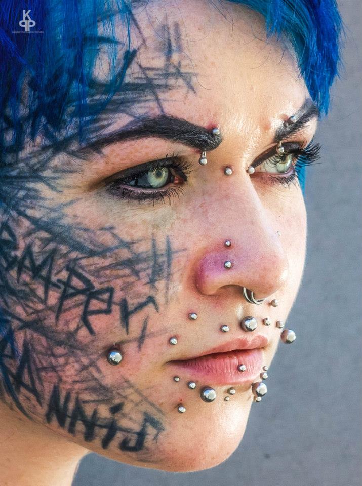 Female Facial Tattoos 10